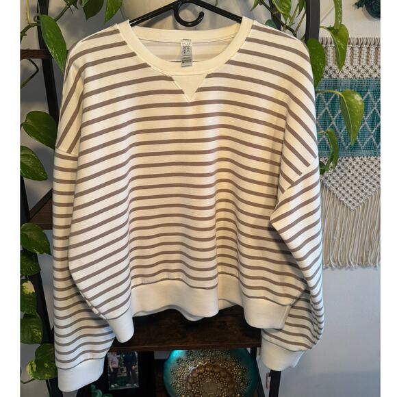 ✨ SPANX AirEssentials Striped Pullover Sweatshirt – Size XL ✨ - Picture 4 of 7